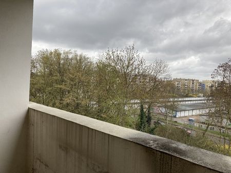 3-Raum-Wohnung Genthiner Straße 10 - Photo 4