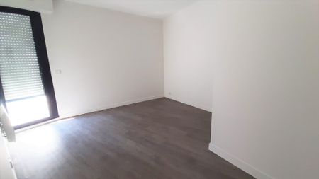 location Appartement T2 DE 46.43m² À PARIS - Photo 4