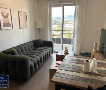 Location Appartement 2 pièces 38m² LA SEYNE SUR MER 83500 - Photo 1