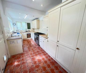 9 bedroom flat share to rent - Photo 5