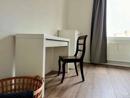 Süße Wohnung sucht neuen Mieter - Voll möbliert mit Küche ! - Photo 4