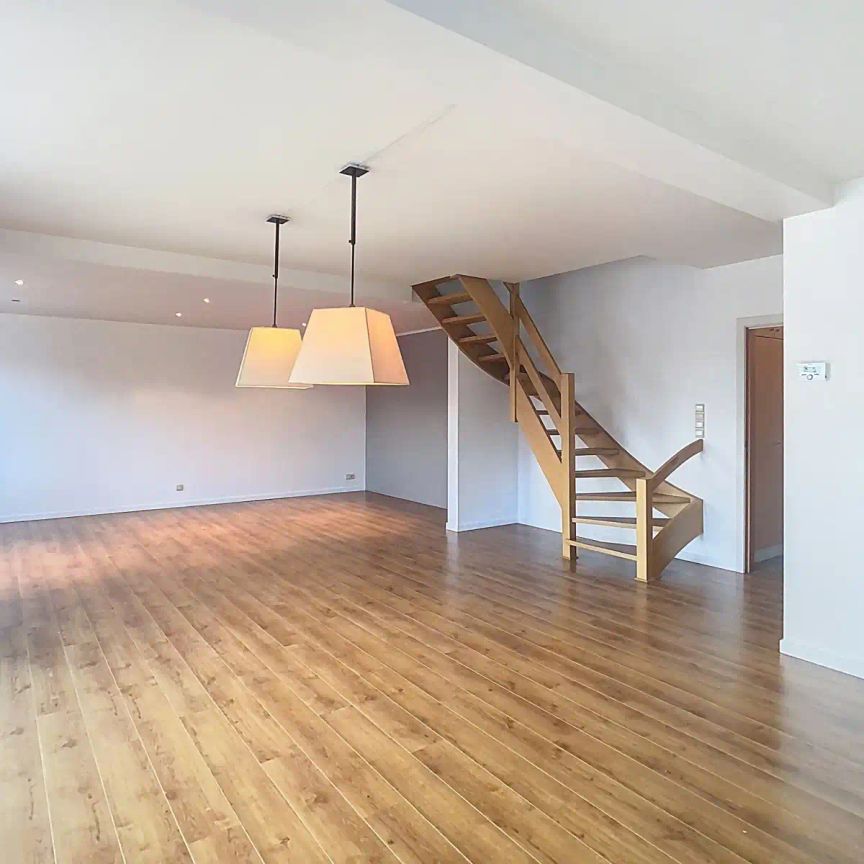 Appartement te huur - Photo 1