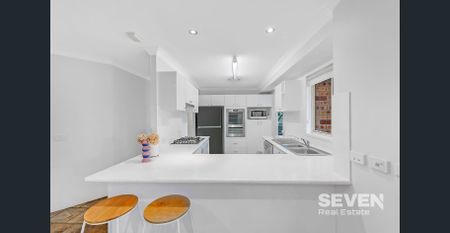 Spacious Family Home with Modern Comforts & Outdoor Entertaining Appeal - Photo 3