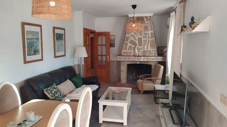 Casa o chalet de alquiler en Calle del Zorro, 27, Torrox Park - Photo 5