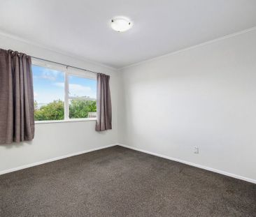 A home to enjoy - Photo 4