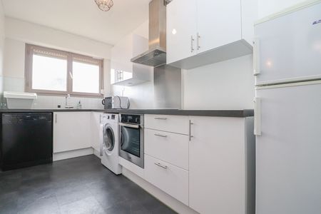 Location Appartement 2 pièces 43m² - Photo 3