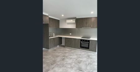 Inner City Living! - Photo 3