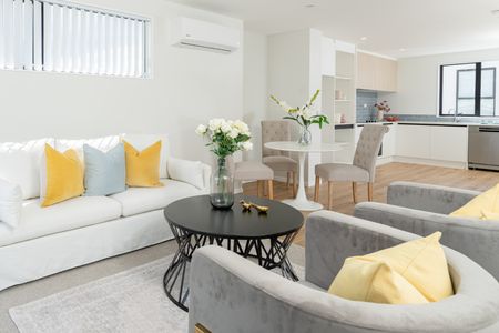 SILVERDALE, 3 bedrooms - Photo 5