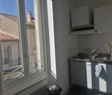 Appartement à louer - Nîmes 2 pièces de 25.4 m² - Photo 4