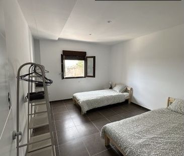 granada, Andalusia 18010 - Photo 4