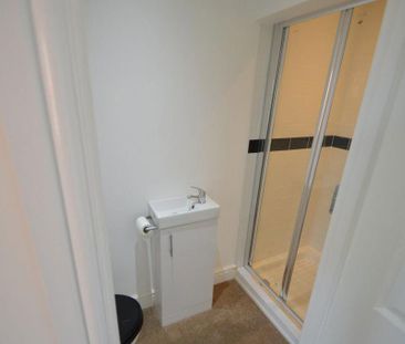 2 bedroom terraced house to rent - Photo 6