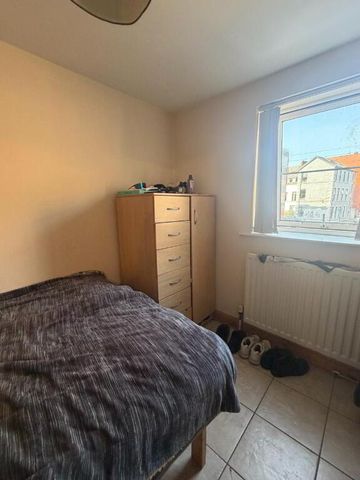 Unit 2, 82 Fitzroy Avenue, Belfast, BT7 1HX - Photo 4