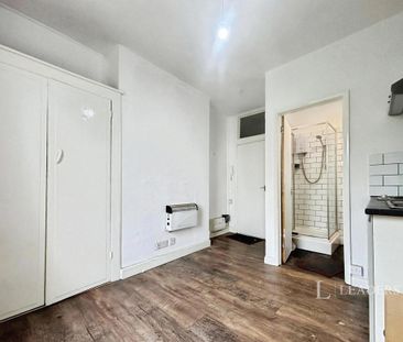 Studio to rent - Photo 5