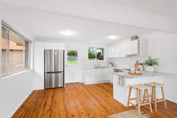 Elevated Family Living with Lake Views - Photo 1