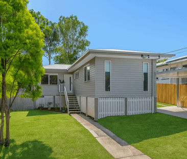 A Family Retreat Designed for Modern Living - Photo 2