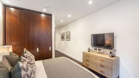 Charles Clowes Walk, Battersea, London, SW11 - Photo 3