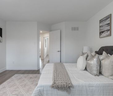 For Lease - 7 Harding Street, Halton Hills, Ontario - Photo 2