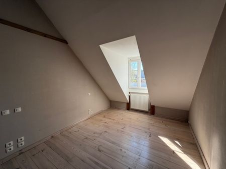 Location Maison 6 pièces 126m² ST JEAN DE BRAYE 45800 - Photo 5