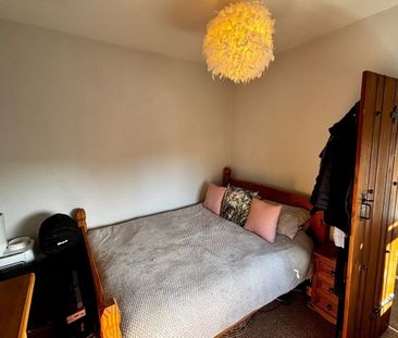 Percy Street - Photo 6