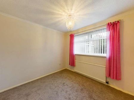 Lytham Drive, Cottingham, HU16 - Photo 2