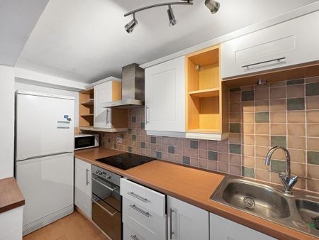 1 bedroom apartment to rent - Photo 3