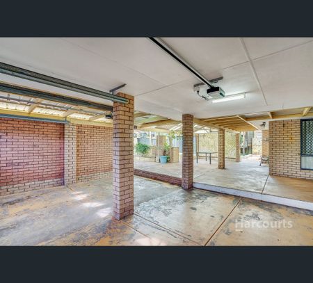 1 Oaklands Avenue, Halls Head, WA 6210 - Photo 3