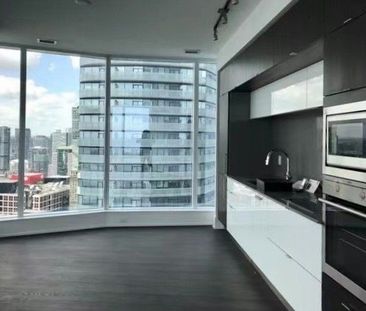 For Lease - 10 York Street Unit# 4910, Toronto, Ontario - Photo 3