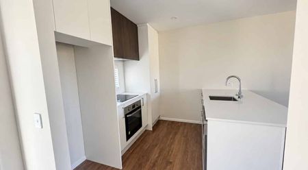 Charming 2 bedroom townhouse - Photo 4