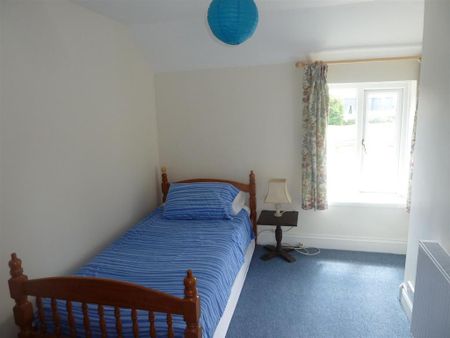 3 bedroom terraced house to rent - Photo 5