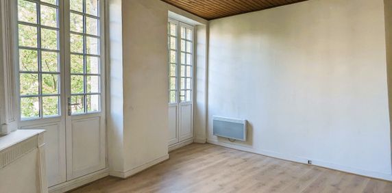 Location Appartement 1 pièce 31m² BORDEAUX 33000 - Photo 2