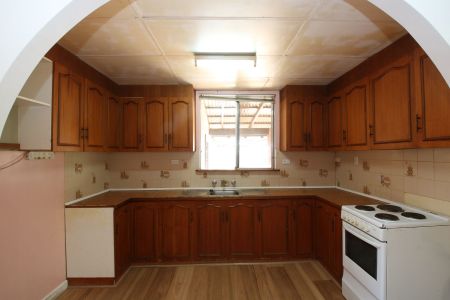 79 HEBBARD STREET - Photo 4