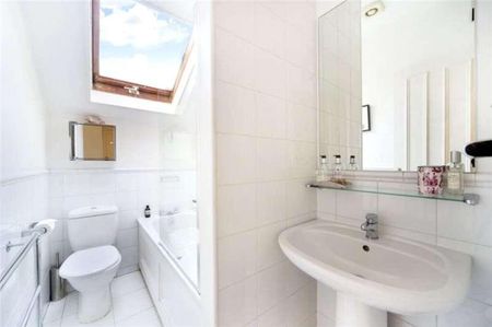 Roland Gardens, South Kensington, London, SW7 - Photo 4