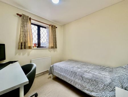 Holbrook, LE2, Leicester - Photo 3