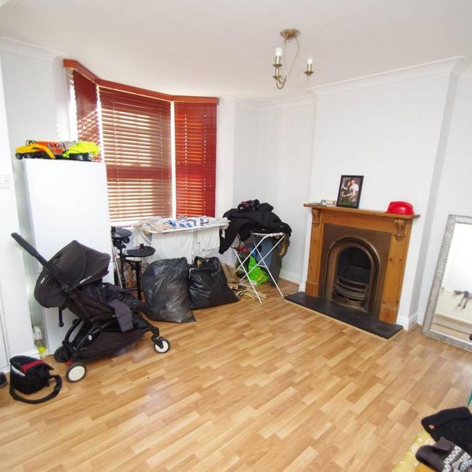 2 bedroom terraced house to rent - Photo 1