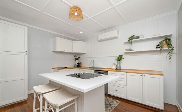 33 Royal St, 4811, Wulguru Qld - Photo 1