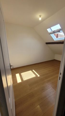 Location Appartement 3 pièces 58m² VALENCIENNES 59300 - Photo 5