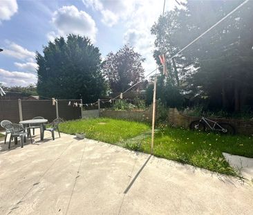 Church Stretton Road, Hounslow, TW3 2QP - Photo 4