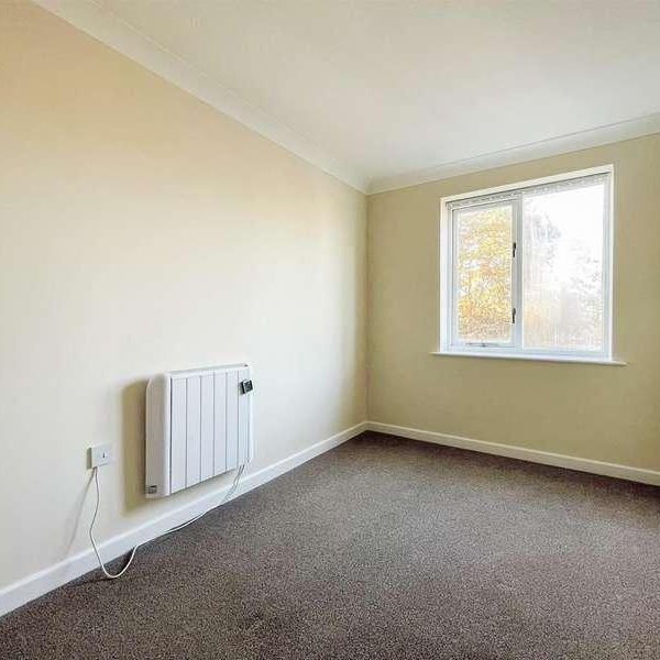 De Cham Road, St. Leonards, TN37 - Photo 1