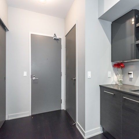 For Lease - 1030 King Street Unit# 405, Toronto, Ontario - Photo 1