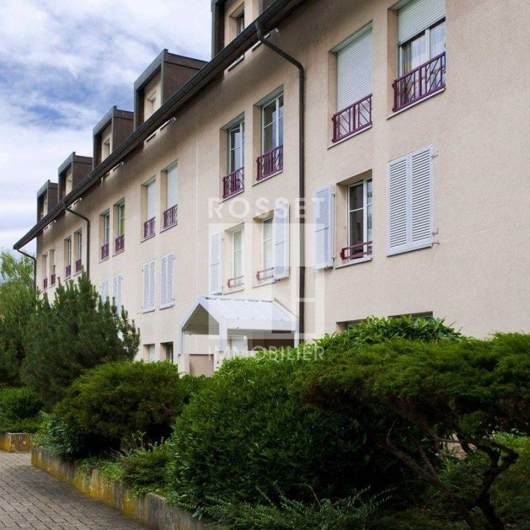 Charmant appartement en duplex de 2 pièces - Photo 2