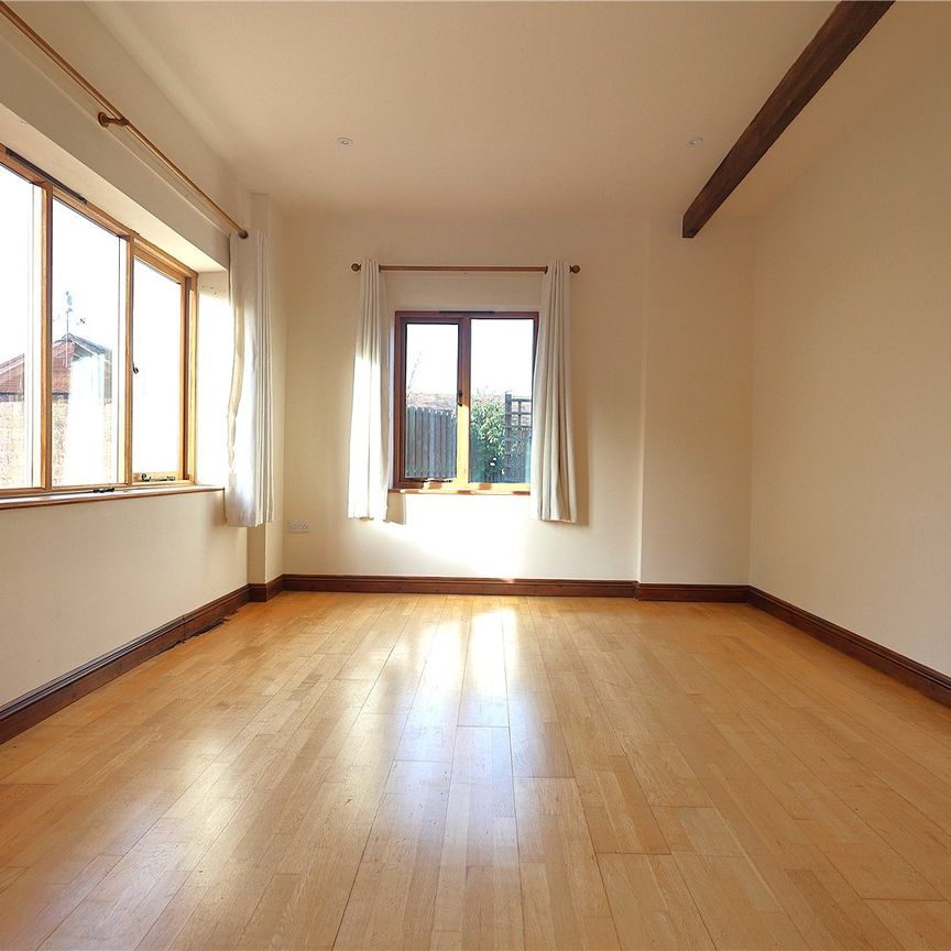Monksbury Court Barns, Ledbury, Herefordshire, HR8 2TU - Photo 1