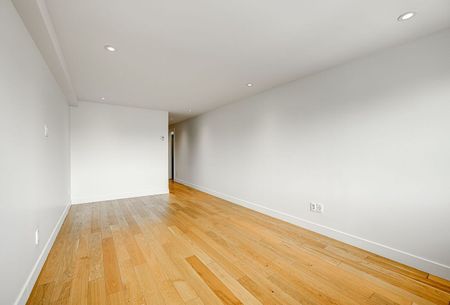3460 Rue Durocher, Montréal, QC - Photo 2