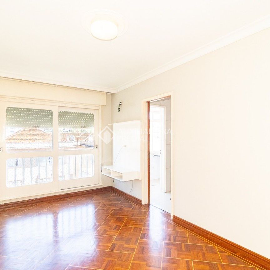 Apartamento com 2 quartos e 64m² para alugar em Menino Deus, Porto Alegre. - Foto 1