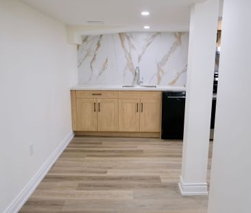 For Lease - 244 Darcy Street Unit# Bsmt, Oshawa, Ontario - Photo 2