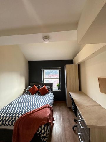 5 bedroom apartment to rent - Photo 2