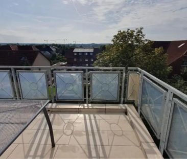 Lichtdurchflutete 2-Zimmer Wohnung m. Balkon und schöner Aussicht - Photo 5