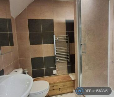 1 bedroom semi-detached house to rent - Photo 3