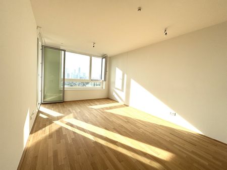 U1 U-Bahn-Station KAGRAN I Lichtdurchflutete Wohnung mit Loggia & Panoramablick I Rooftop POOL I Sauna I Fitnessraum - Photo 4