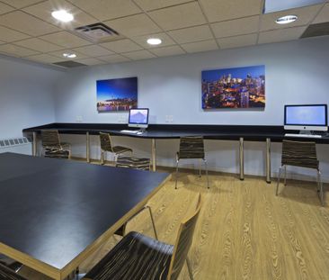 798 Richmond Street West - Photo 5