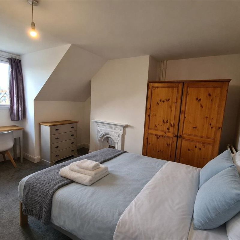 Room 5, Flat 1, 43 Mill Road, Cambridge - Photo 1